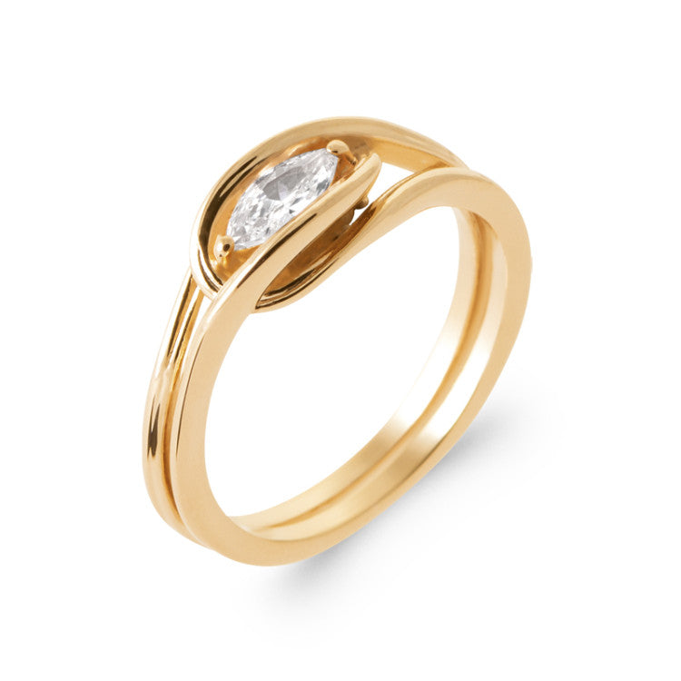 Bague solitaire ovale OZ blanc Plaqué or