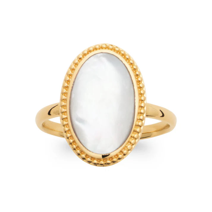 Bague nacre blanche ovale plaqué or