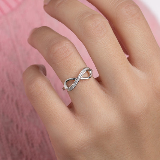 Bague infini en argent 925/000 rhodié sertie d'oxydes de zirconium blancs