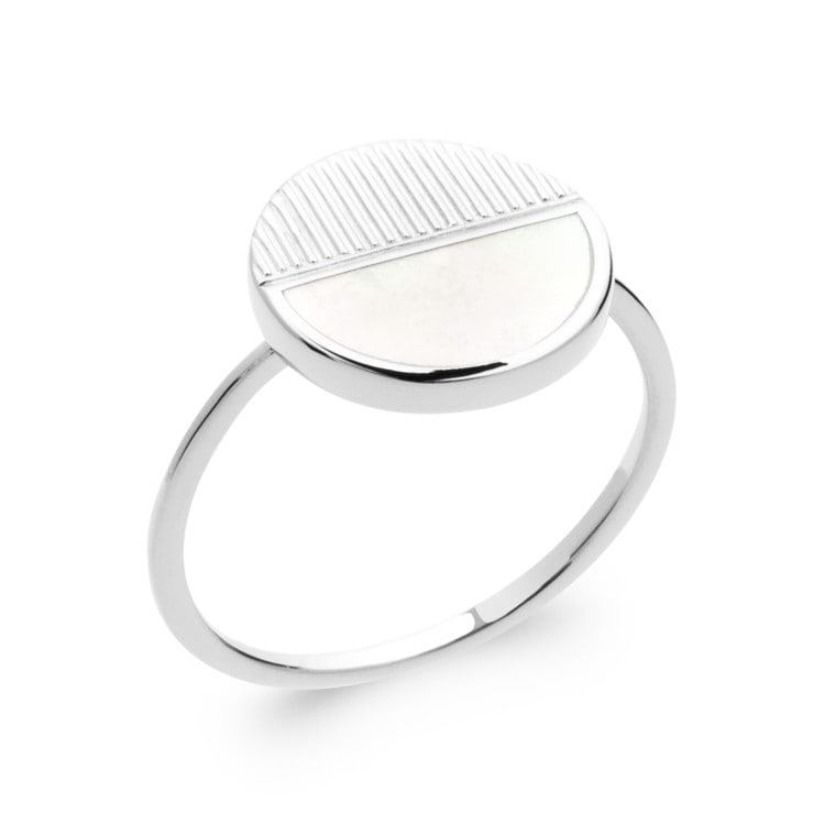 Bague pastille ronde striée et nacre argent 925 rhodié