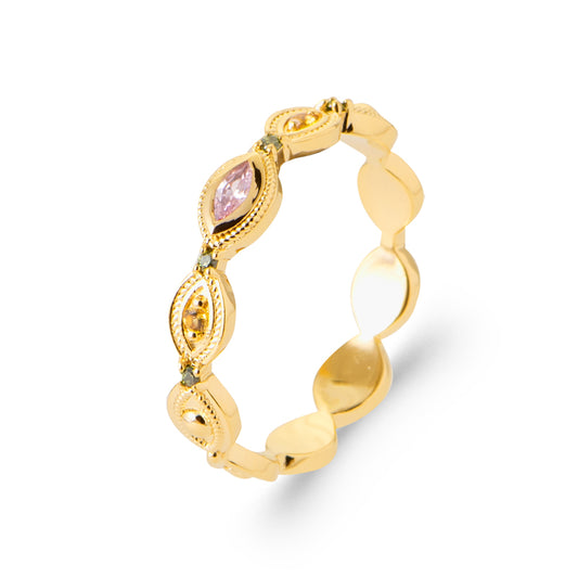 Bague plaqué or à motif œil rose et détails perlés en zirconium